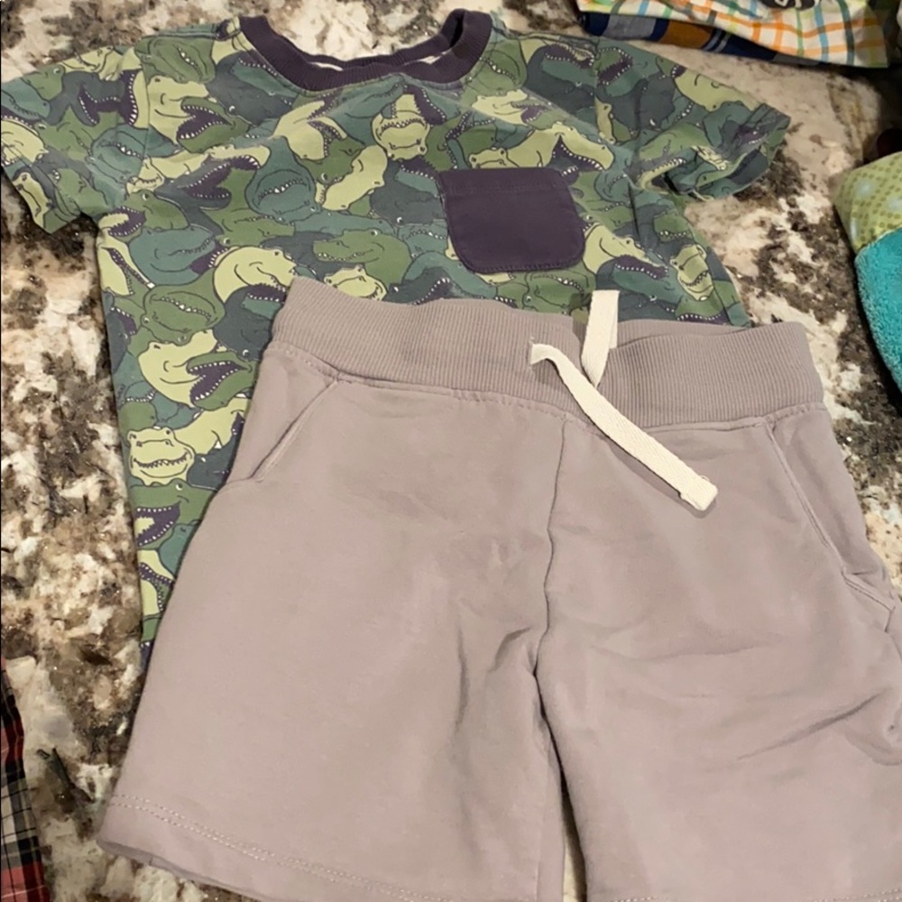 Tommy Bahama 24 month outfit
